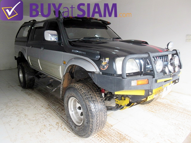 2001 MITSUBISHI STRADA GRADIS 4WD 