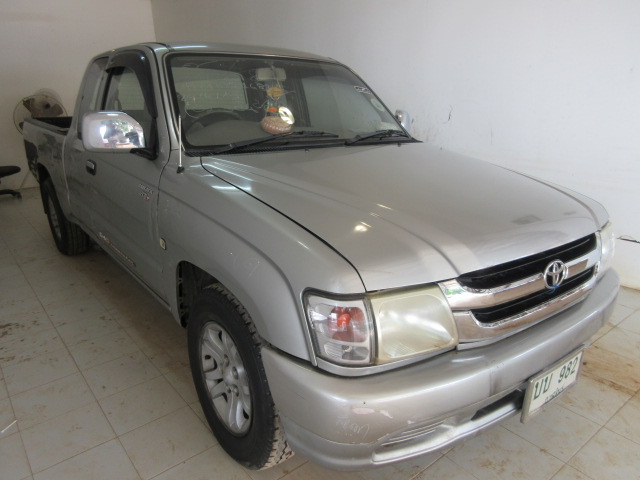 2003 TOYOTA TIGER CAB D4D 