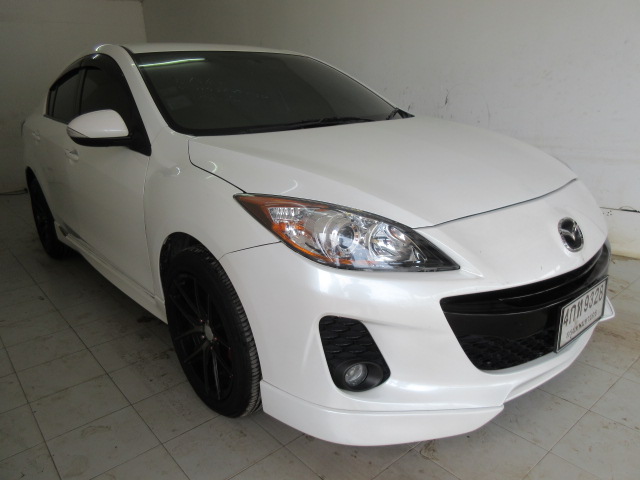 2013 MAZDA MAZDA 3 