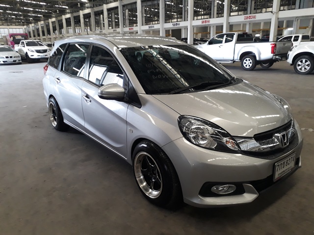 2015 HONDA MOBILIO 
