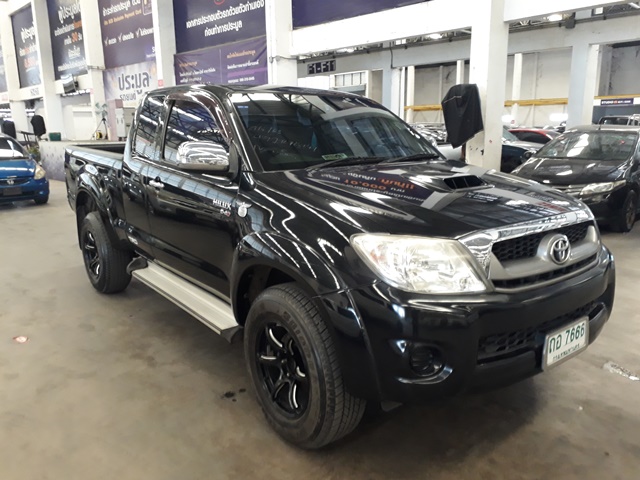 2010 TOYOTA HILUX VIGO SMART CAB PRERUNNER 
