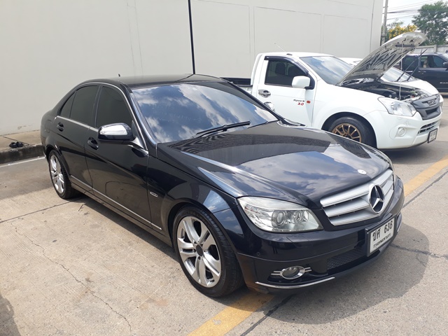 2008 BENZ C200 