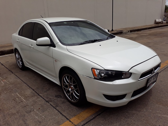 2010 MITSUBISHI LANCER 