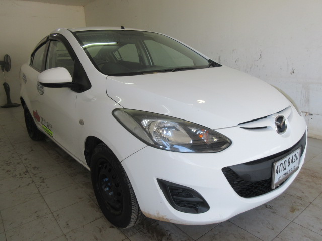 2012 MAZDA MAZDA 2 