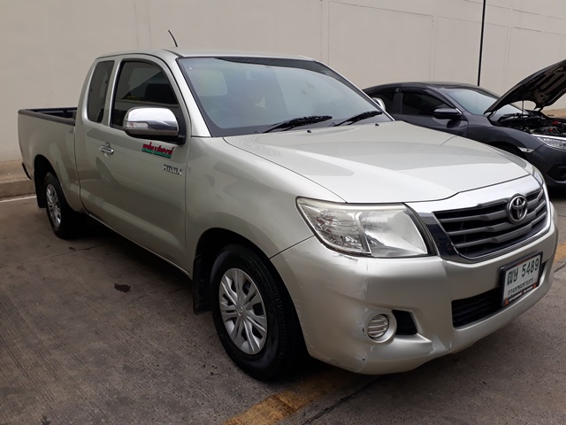 2013 TOYOTA HILUX VIGO SMART CAB J 