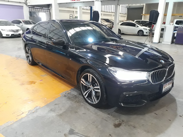 2016 BMW 730 