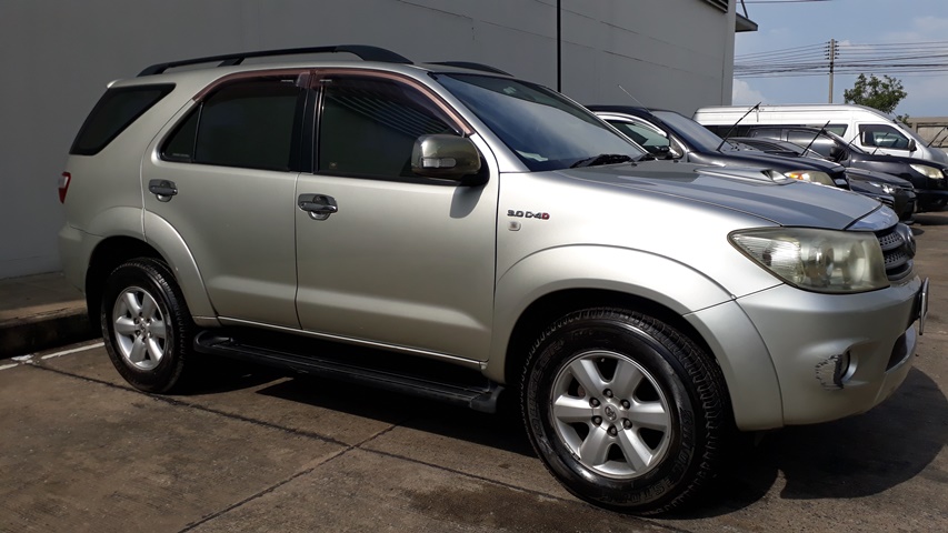 2008 TOYOTA FORTUNER 4WD 