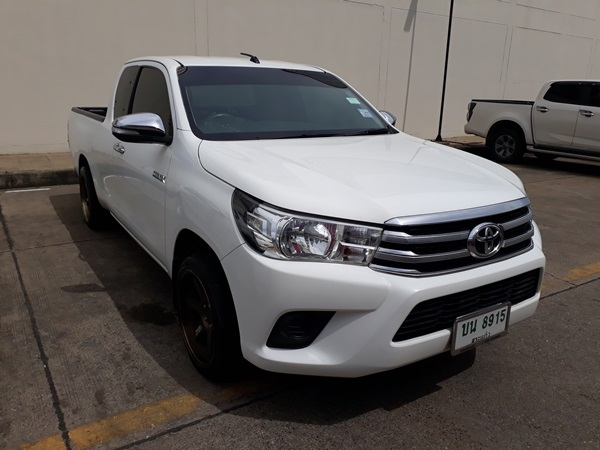 2017 TOYOTA HILUX REVO SMART CAB 