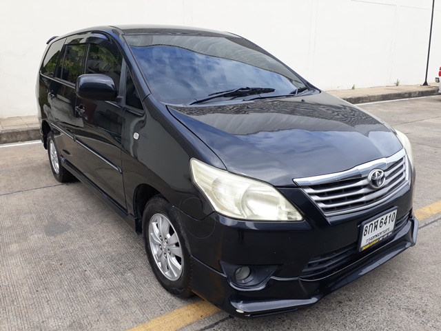 2013 TOYOTA INNOVA 