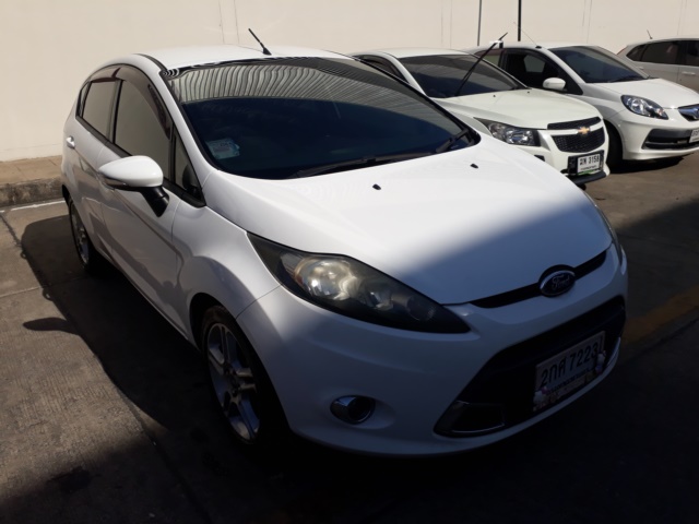 2013 FORD FIESTA 