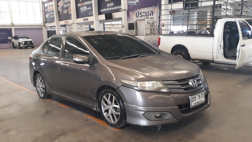 2011 HONDA CITY SV
