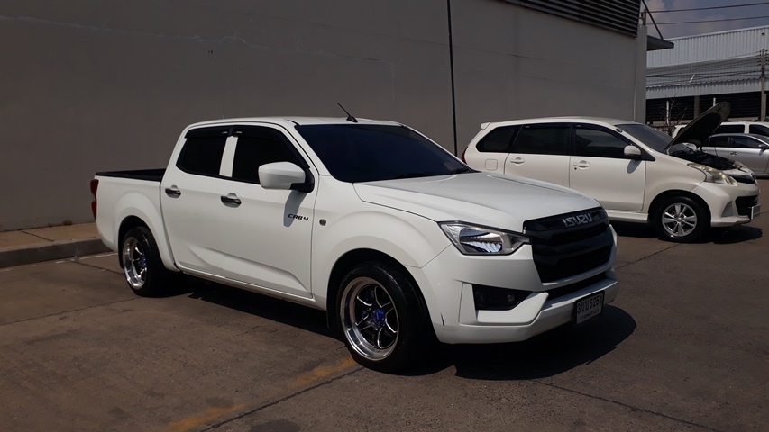 2022 ISUZU D-MAX CAB 4 S (DA)